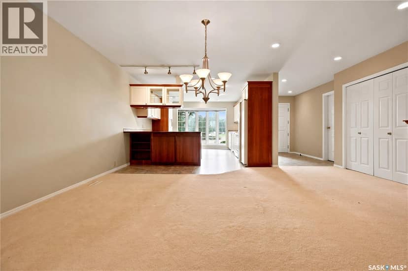18 Lakeview PLACE — photo 6 of 40