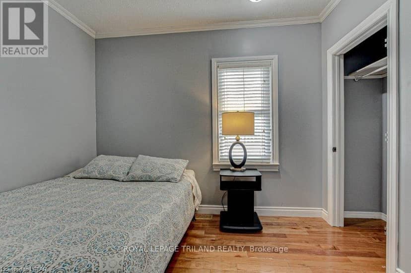 256 Edinburgh Street — photo 12 of 31
