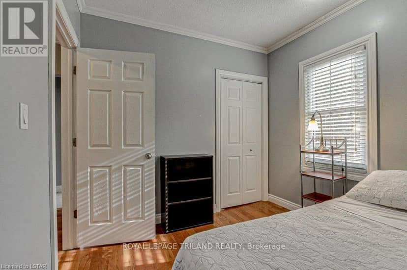 256 Edinburgh Street — photo 15 of 31