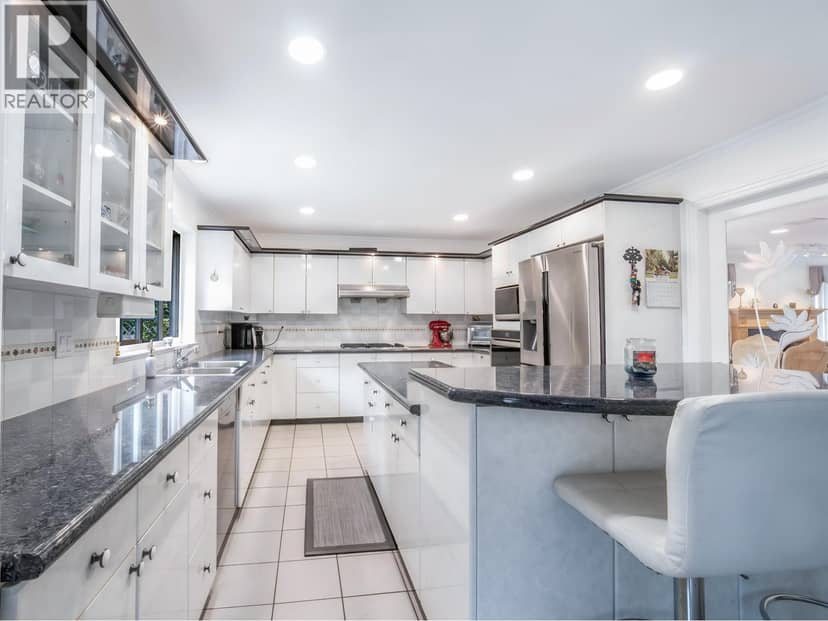 1224 E 14TH STREET, North Vancouver, photo 6