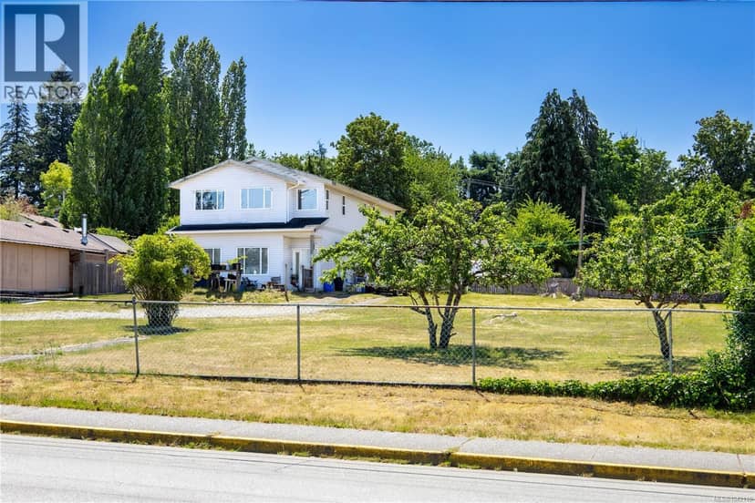859 9th Ave — photo 1 of 31
