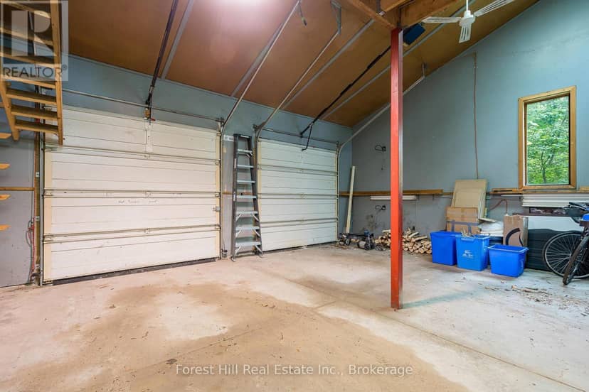 23 Silver Creek Drive — photo 8 of 9