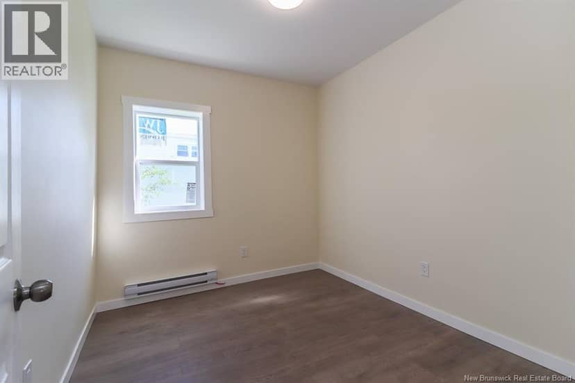 204-206 St. James W Street — photo 26 of 40