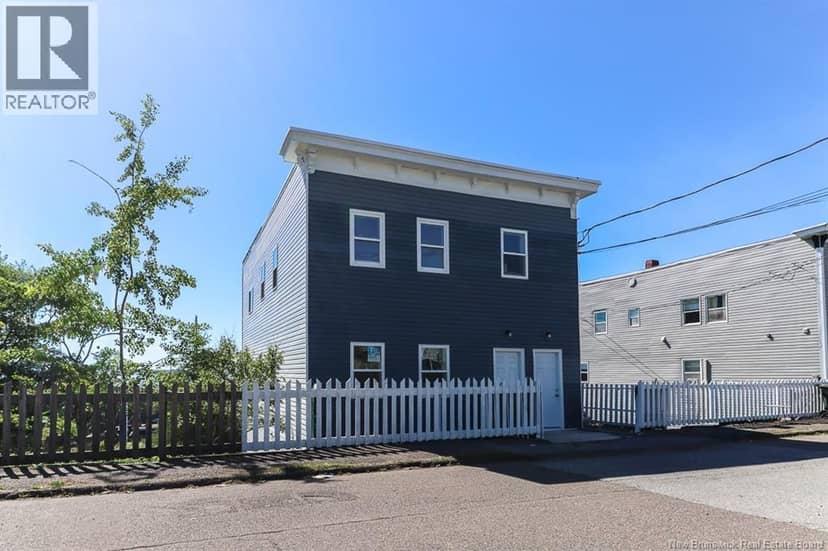 204-206 St. James W Street — photo 38 of 40