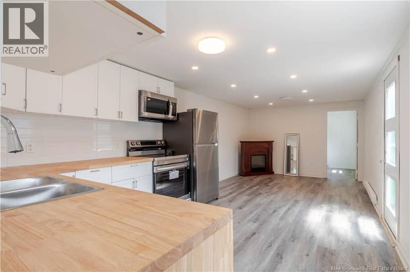 62 Hedgeview Drive — photo 9 of 22