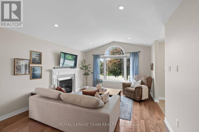 6 Stonehaven Way — photo 10 of 40