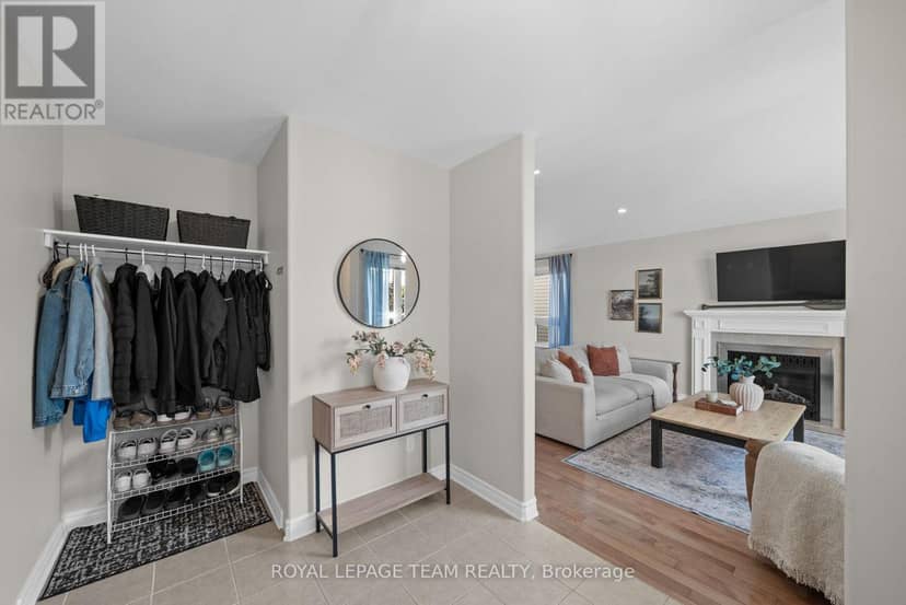 6 Stonehaven Way — photo 7 of 40