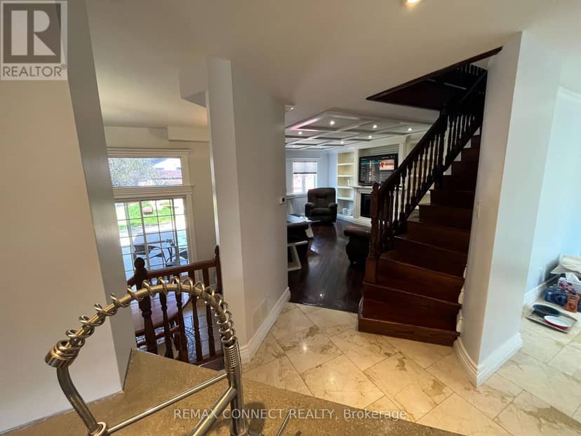 12 Brock Street — photo 13 of 40