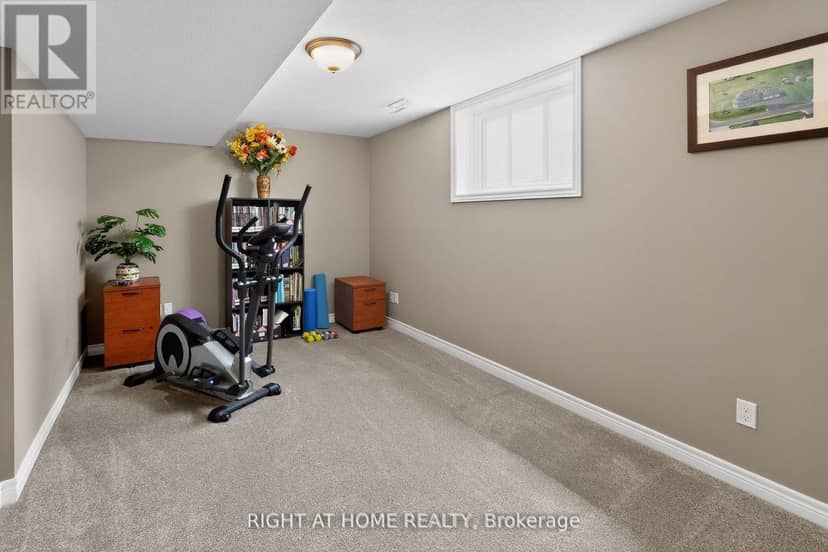190 Emery Street — photo 35 of 40