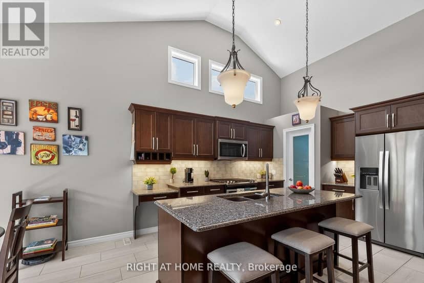 190 Emery Street — photo 6 of 40