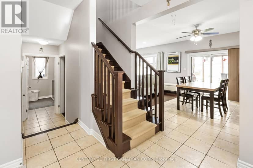 1479 Sandpiper Drive E — photo 14 of 38