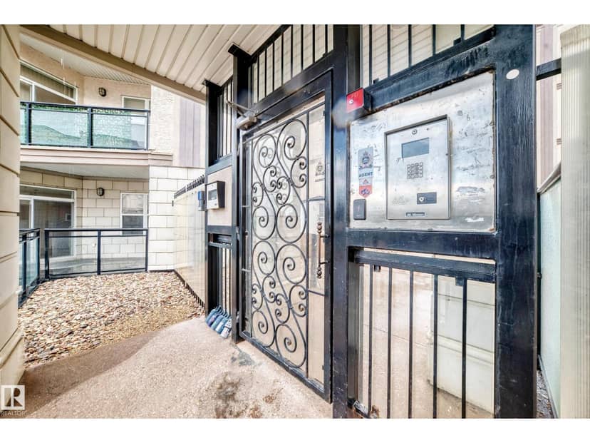 #226 4831 104A ST NW, Edmonton, photo 4