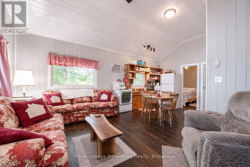1117B Twin Pine Lane — photo 12 of 40