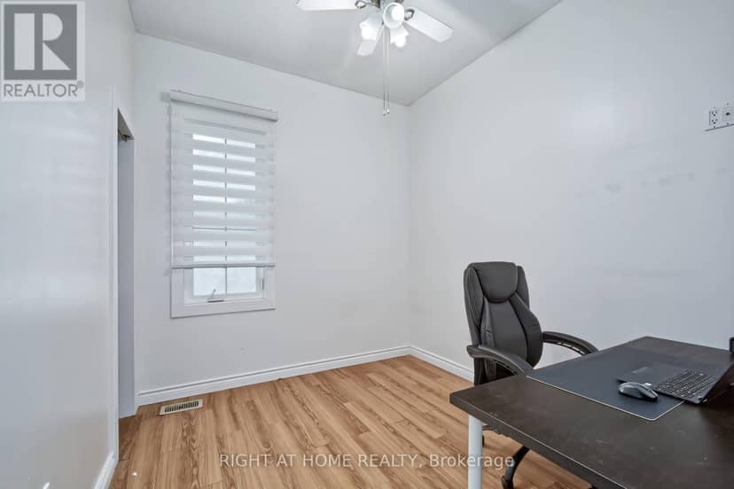 10 Pegler Street — photo 12 of 30
