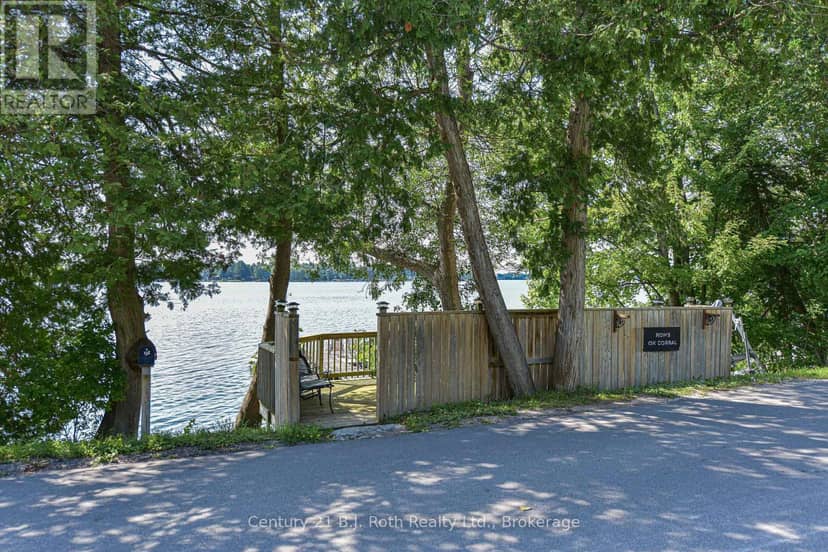 138 Lake Dalrymple Road — photo 10 of 40