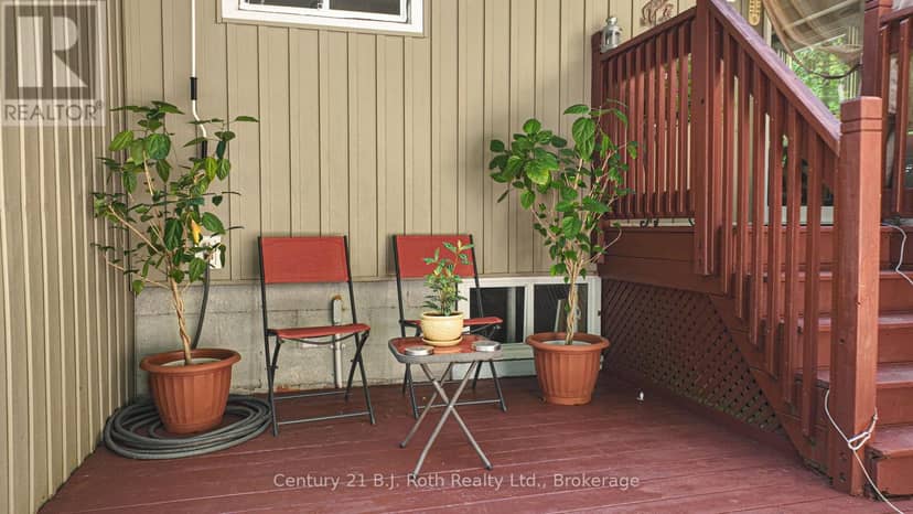 138 Lake Dalrymple Road — photo 4 of 40