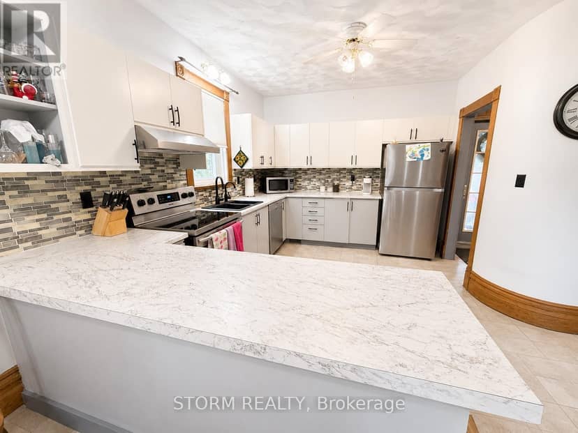 15477 Raymond Road — photo 9 of 40