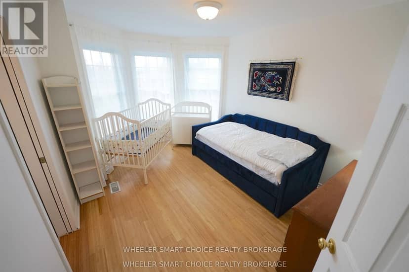 2135 Pitt Street — photo 15 of 40