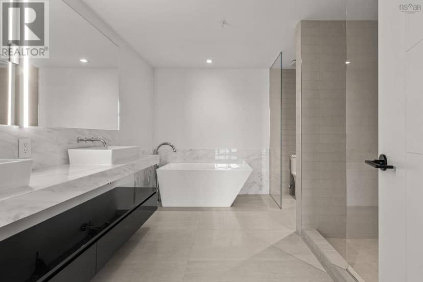 2303 1650 Granville Street — photo 20 of 40