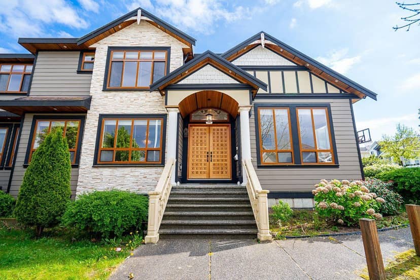 7532 144A STREET, Surrey, photo 2