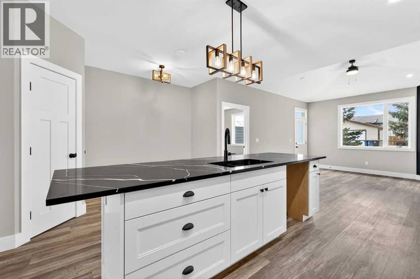 31, 610 4 Avenue SW, Sundre, photo 7
