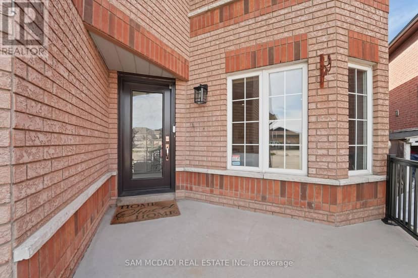 525 Driftcurrent Drive — photo 3 of 40