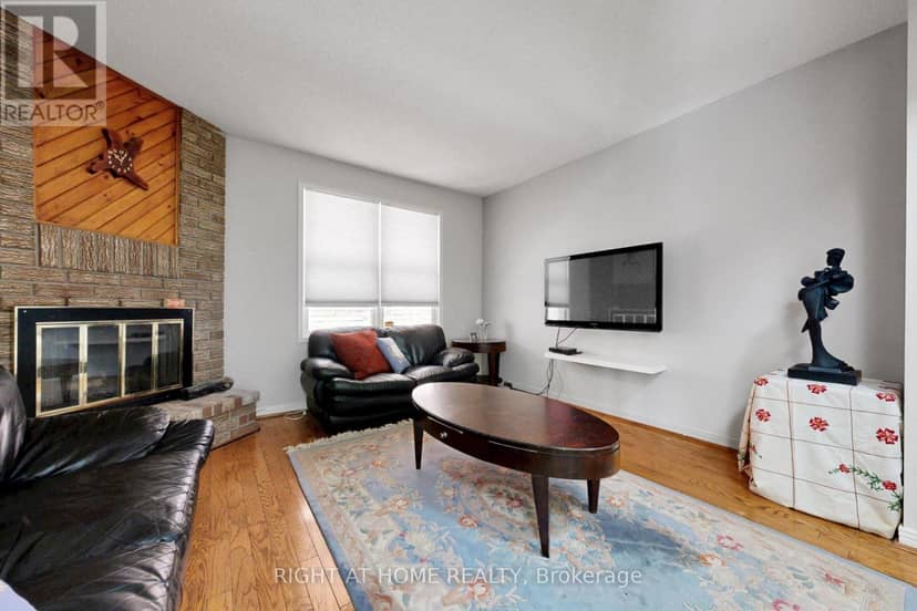 103 Heatherton Way — photo 17 of 40