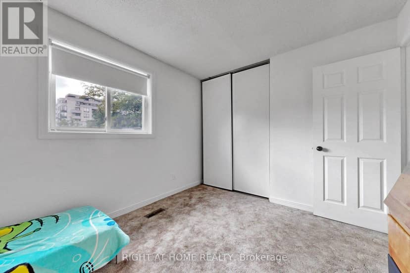 103 Heatherton Way — photo 31 of 40