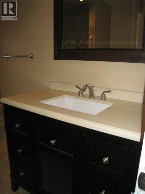 1437 Argyle STREET — photo 14 of 23