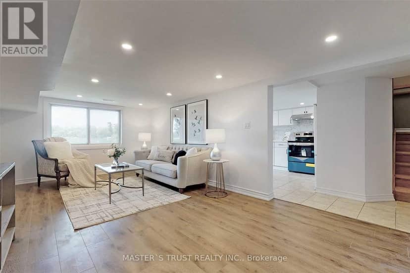 41 Connor Drive — photo 8 of 36