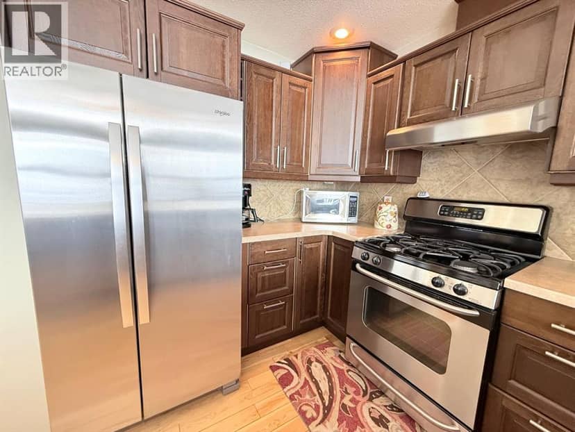 203 Northern Meadows Drive — photo 10 of 40