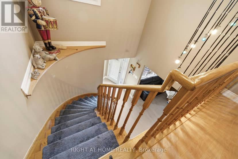 7 Polygon Court — photo 24 of 40