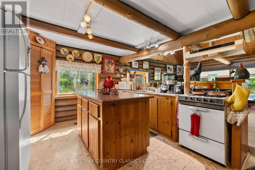 4587 Old Hastings Road — photo 10 of 40