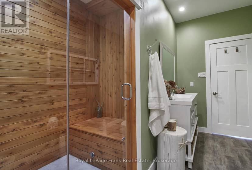 2269 McCracken's Landing Road — photo 19 of 40