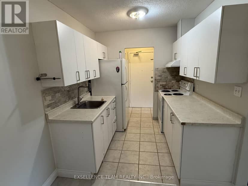 3 - 65 Race Street — photo 4 of 12