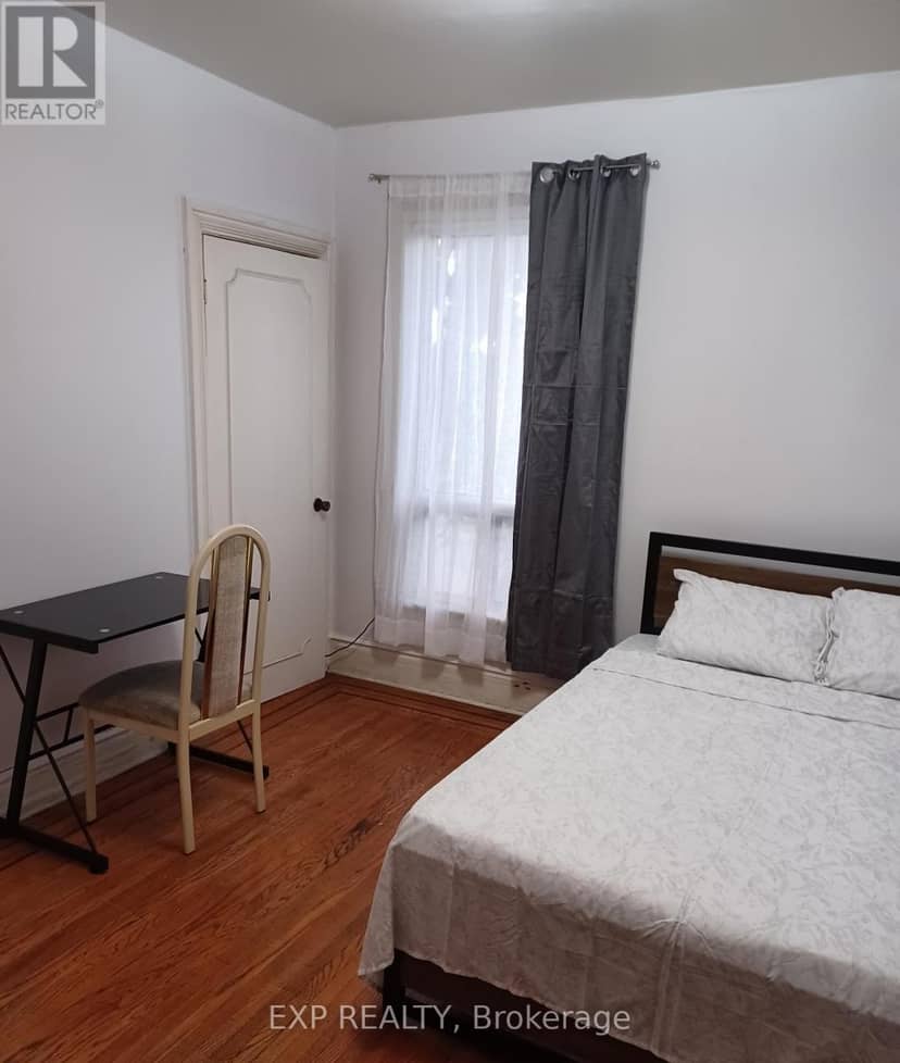 521 Barton Street E — photo 6 of 18