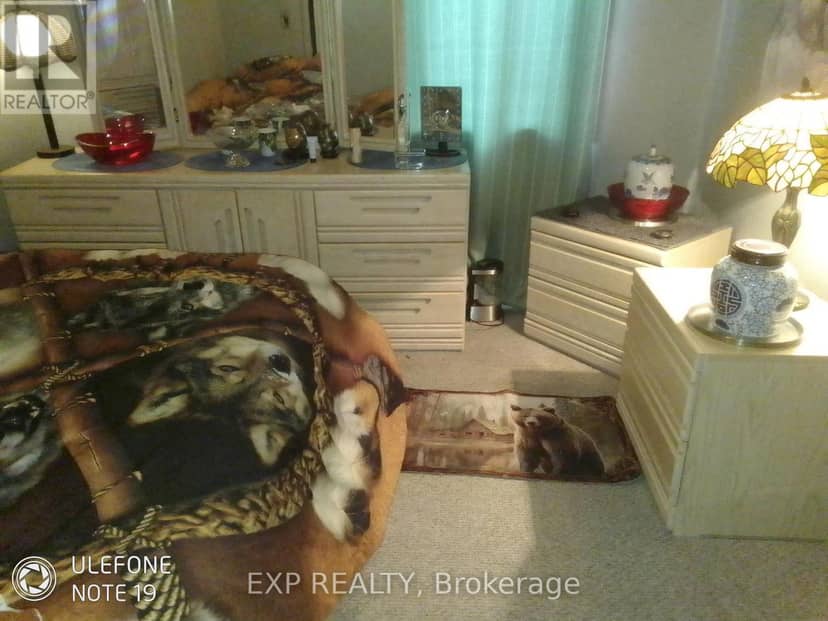 521 Barton Street E — photo 14 of 18