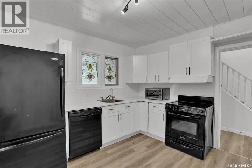 26 Scott Street — photo 11 of 40