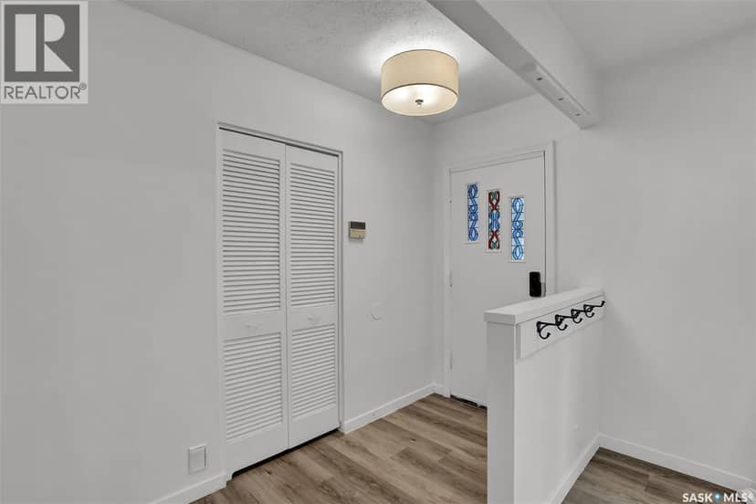 26 Scott Street — photo 6 of 40