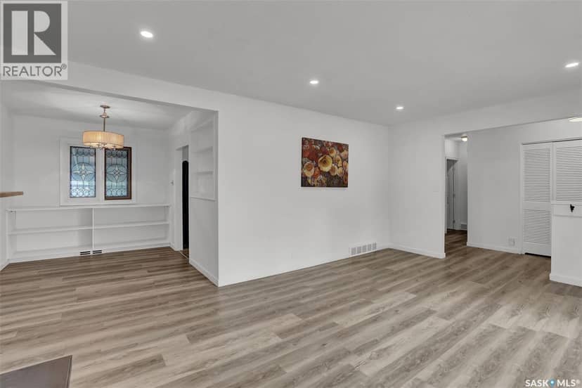 26 Scott Street — photo 8 of 40