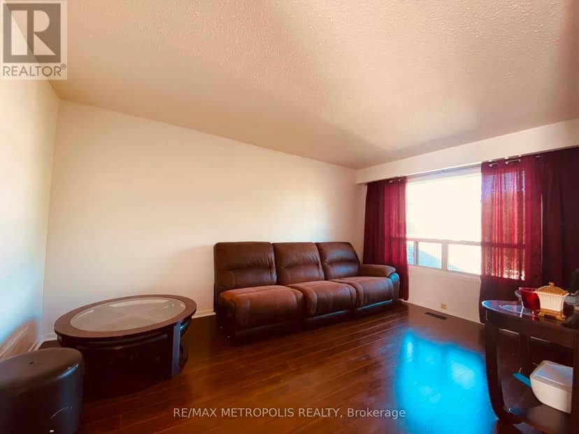 85 Elmvale Avenue — photo 17 of 17