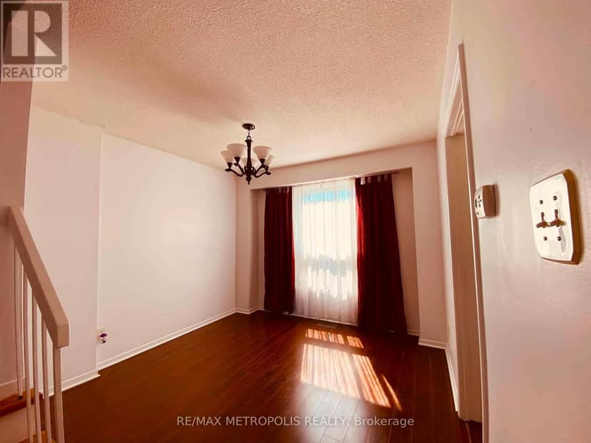 85 Elmvale Avenue — photo 9 of 17