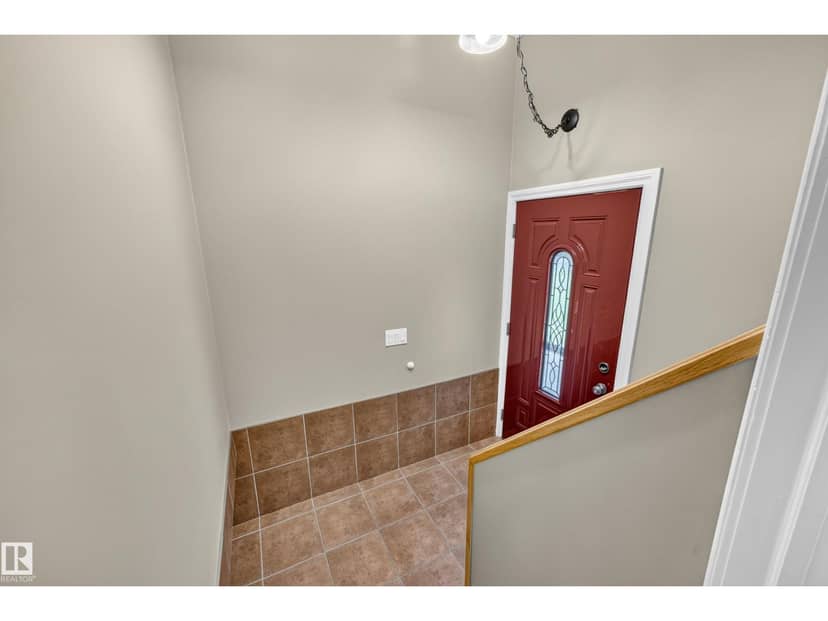 12819 45 ST NW — photo 30 of 40