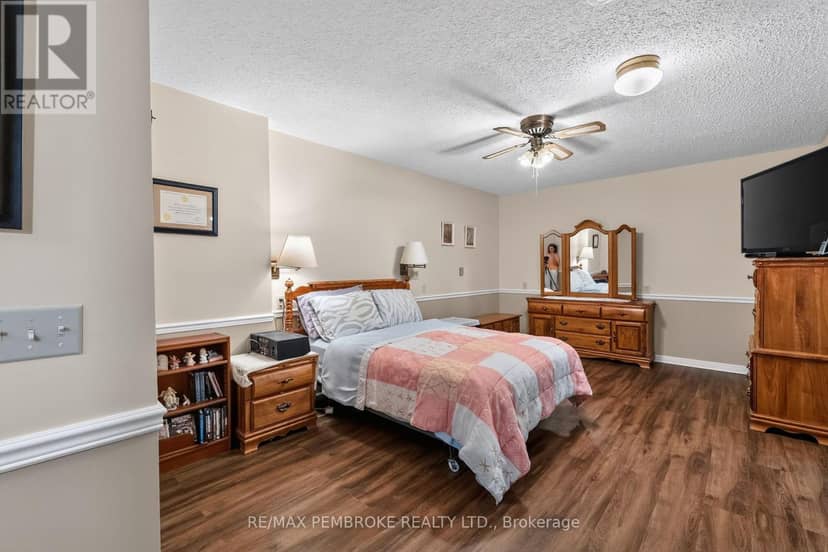 7 Martin Street — photo 25 of 40