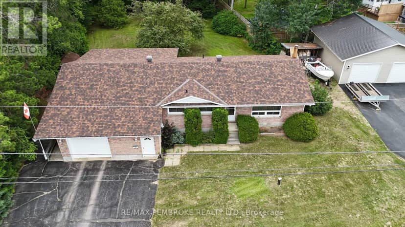 7 Martin Street, Laurentian Hills, photo 7