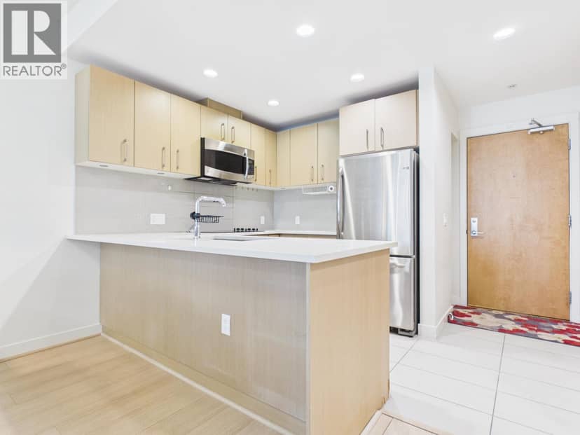 303 5981 GRAY AVENUE, Vancouver, photo 3