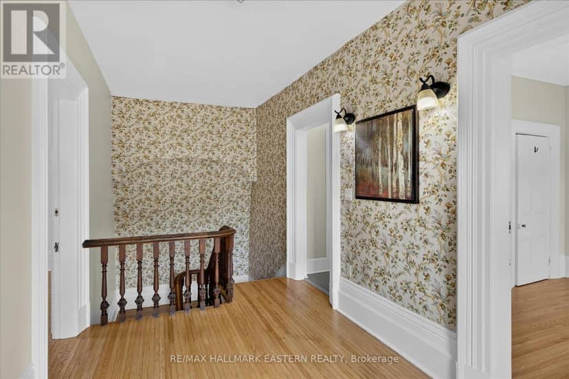 475 Aylmer Street N — photo 23 of 40