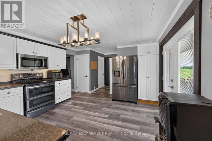 1284 Cheapside Road — photo 18 of 40