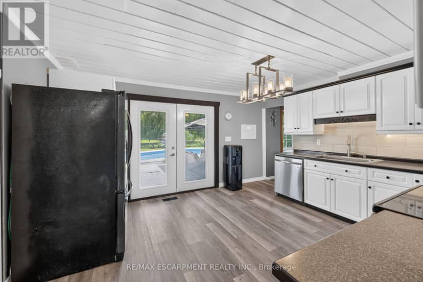 1284 Cheapside Road — photo 19 of 40