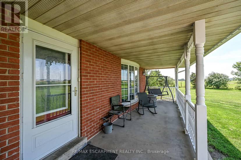1284 Cheapside Road — photo 8 of 40